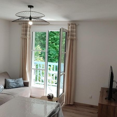 Charmant Appartement 4 Pers,Vue Montagne Avec Parking Prive Et Balcon 코트레 외부 사진