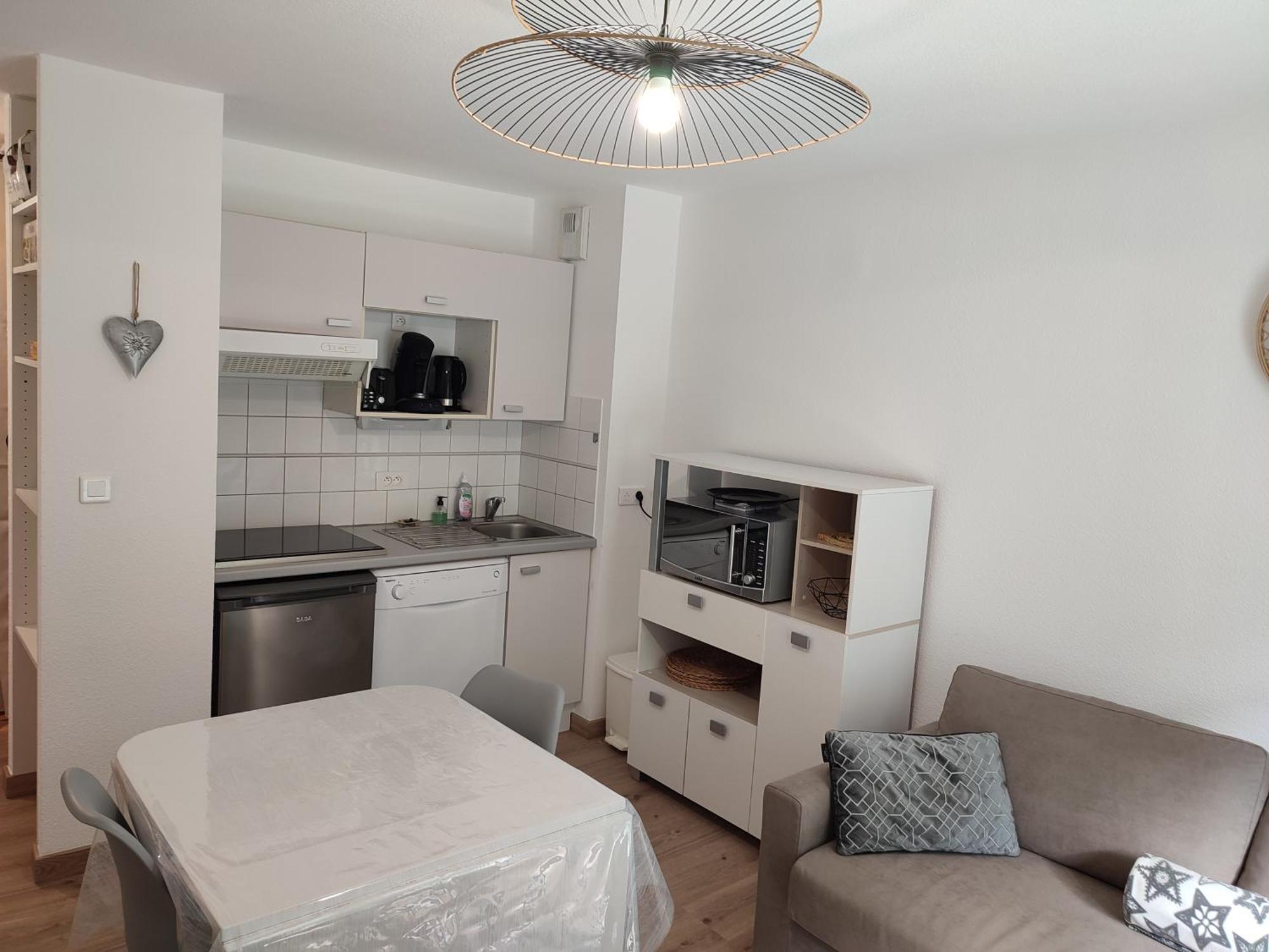 Charmant Appartement 4 Pers,Vue Montagne Avec Parking Prive Et Balcon 코트레 외부 사진